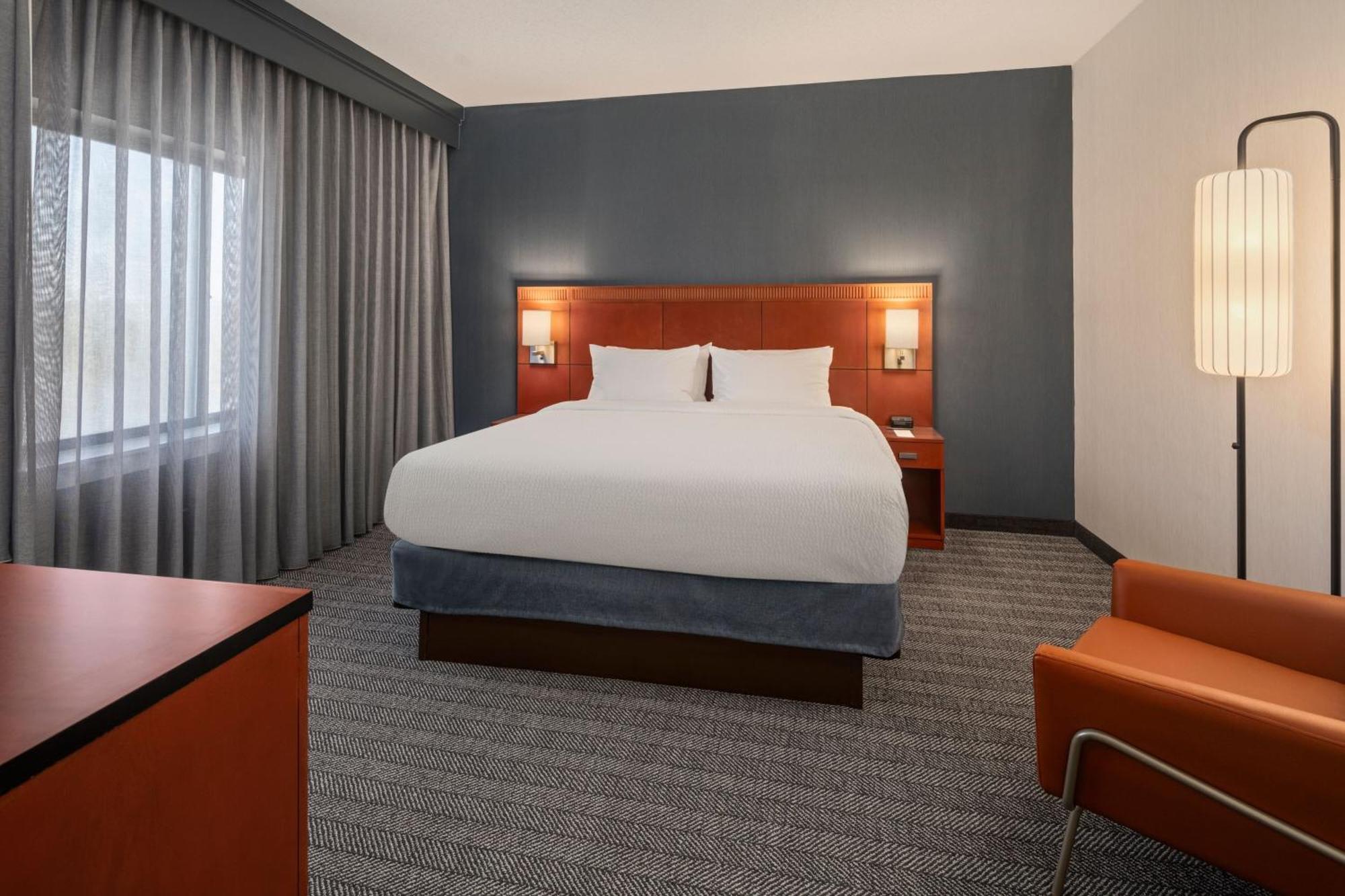 Courtyard By Marriott Chicago Waukegan / Gurnee Exterior foto