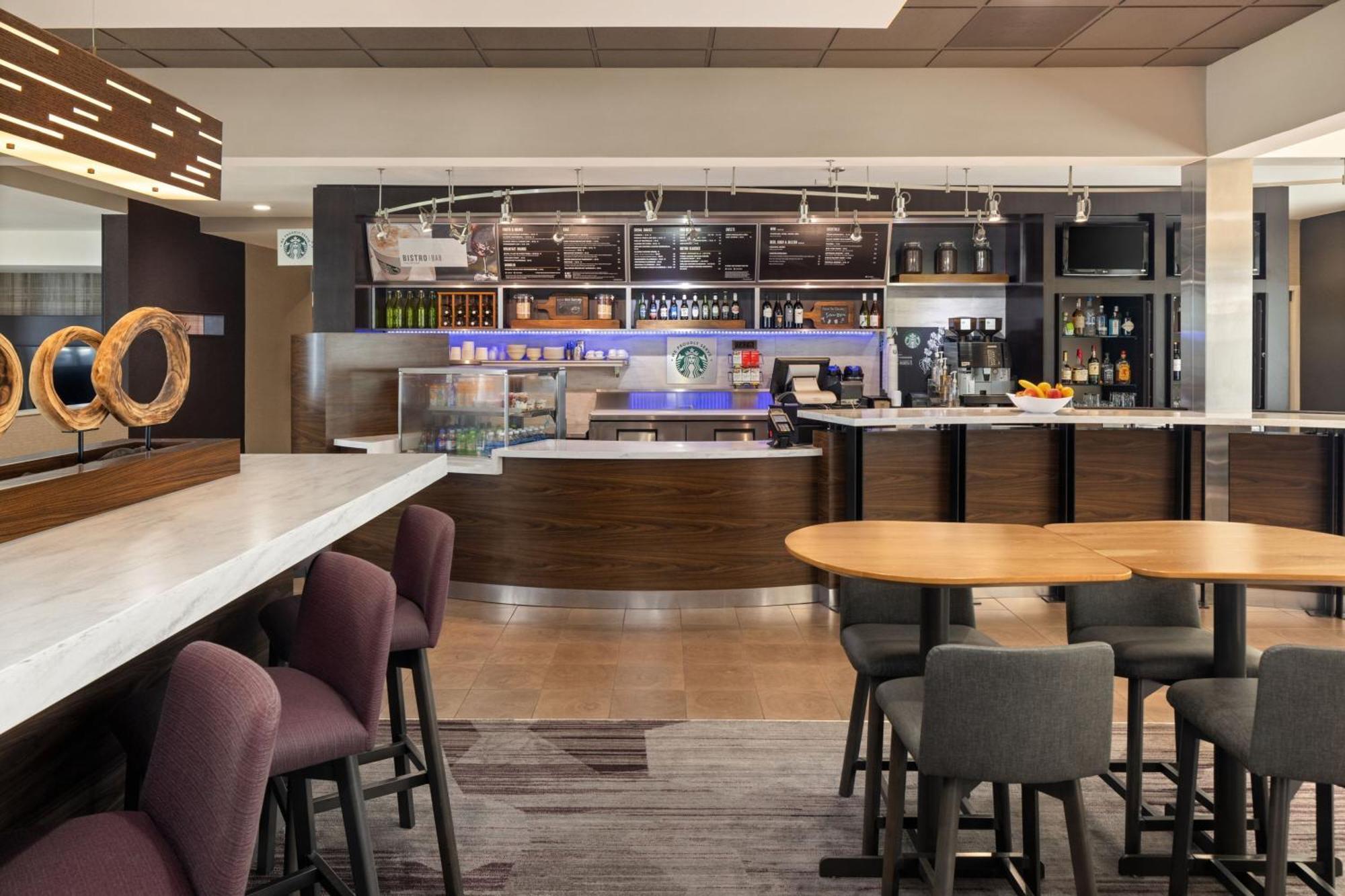 Courtyard By Marriott Chicago Waukegan / Gurnee Exterior foto