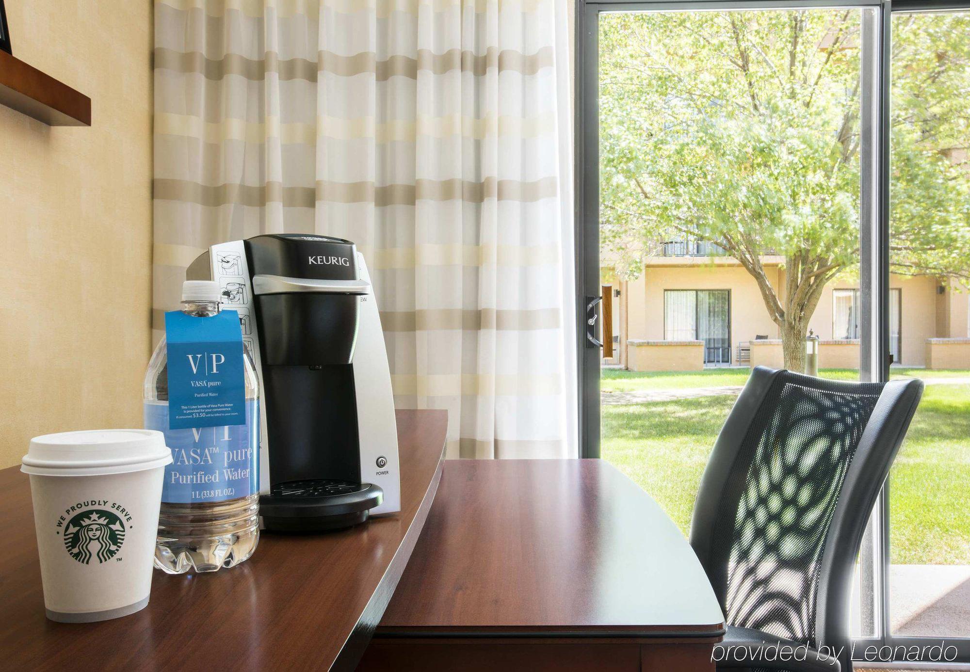 Courtyard By Marriott Chicago Waukegan / Gurnee Exterior foto