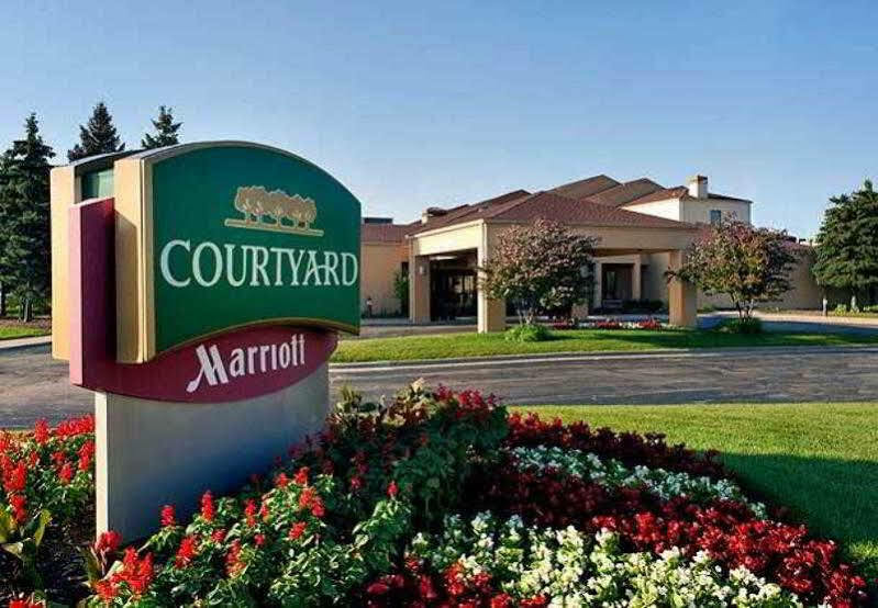 Courtyard By Marriott Chicago Waukegan / Gurnee Exterior foto